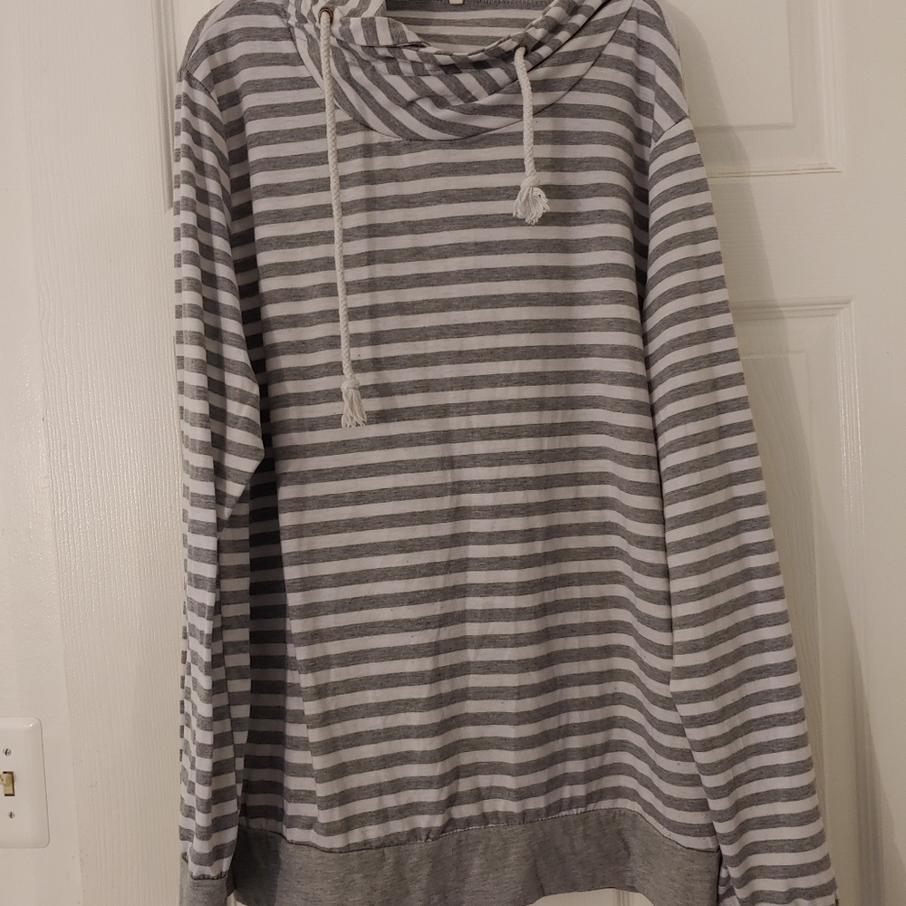 Striped hoodie
